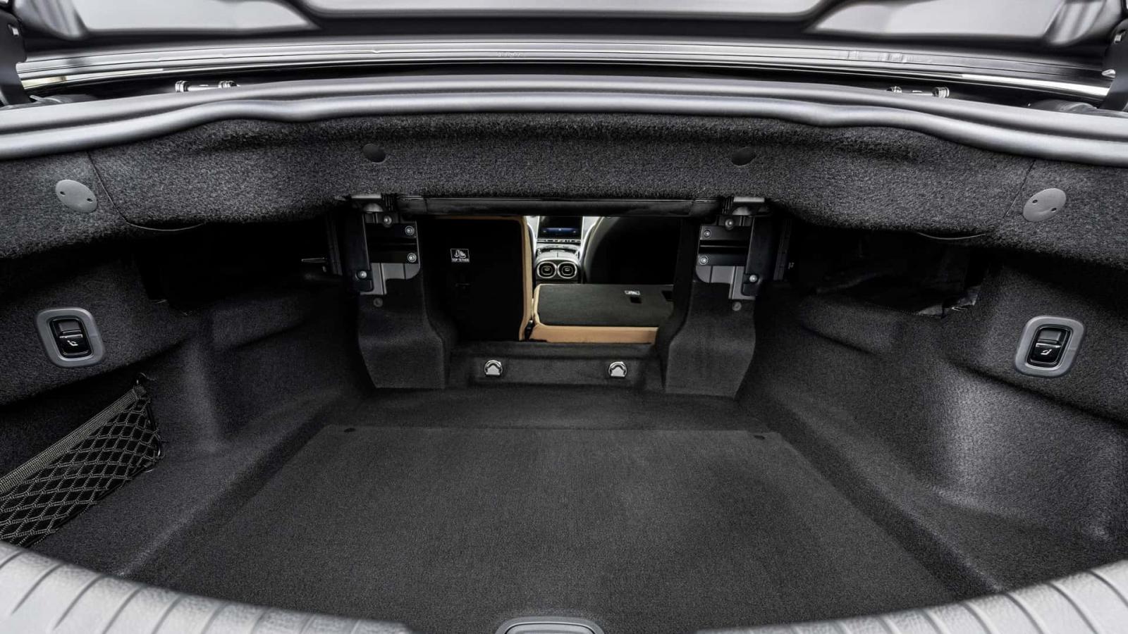 Νέα Mercedes CLE Cabriolet με καθίσματα που μένουν δροσερά το καλοκαίρι